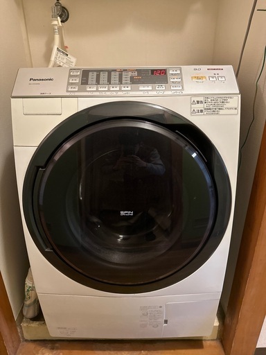 ドラム式洗濯乾燥機お売りします