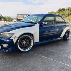 H16年　アルテッツァ　トラストターボ