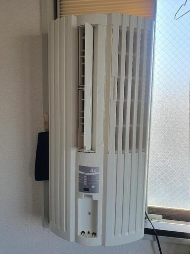 窓式エアコン
