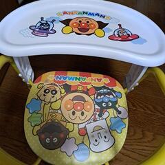 アンパンマン子供椅子の画像