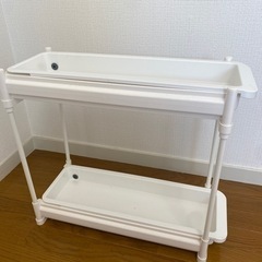 収納ラックの画像