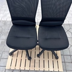 中古▶︎椅子　黒　全部で４脚あり