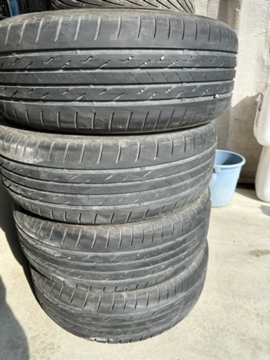 No.738 ブリヂストン 夏タイヤ 215/60R16 4本セット