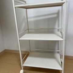 キャスター付きラックワゴン　取引中