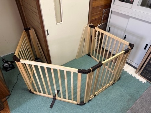 ペットゲージ　木製パーテーション