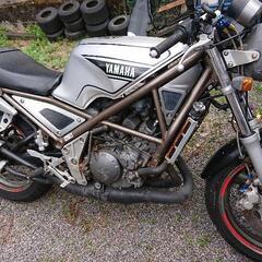 初期型R1-Z 距離17,922ｷﾛ 現在商談中 決まらない場合は返信します。の画像