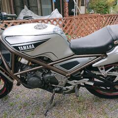 初期型R1-Z 距離17,922ｷﾛ 現在商談中 決まらない場合は返信します。の画像