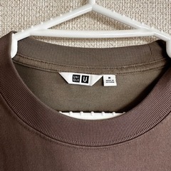 UNIQLO ロンT メンズＭサイズの画像