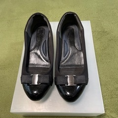 クロッシー　パンプス