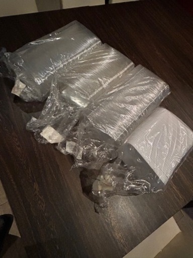【最終値下げ！】  お弁当用 使い捨て容器と専用蓋のセット 約800個 渋谷駅近辺でもOK