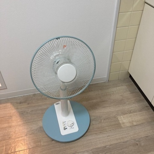 ニトリ扇風機　水色