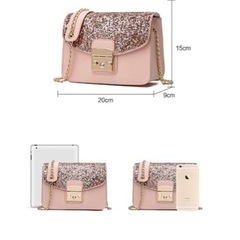 新品　ショルダーバッグ　ラメの画像