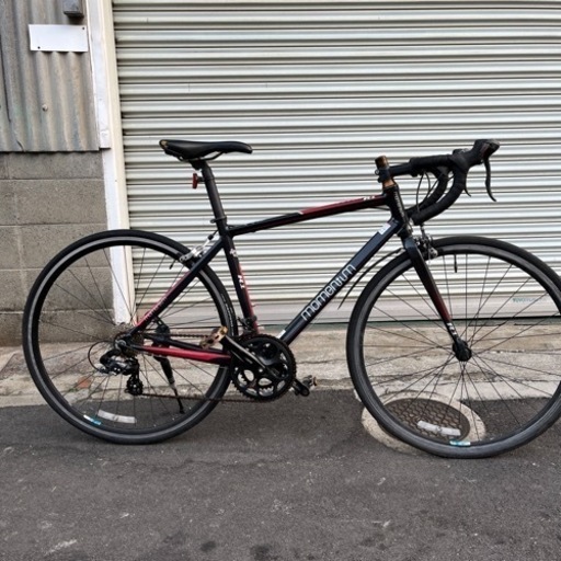 値下げしました。GIANT グループ会社モーメンタム　アルミフレーム　ロードバイク