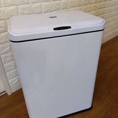 センサー式自動開閉ゴミ箱