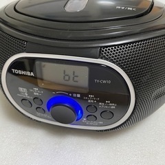 美品 2020年製 TOSHIBA Bluetooth付 AM/FM付 CDラジオ【TY-CW10】の画像