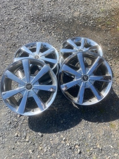 【⠀受け渡し者決定してしまいました】1万円→値下げ8000円☆ホイール4本セット 17×7J 5穴×100