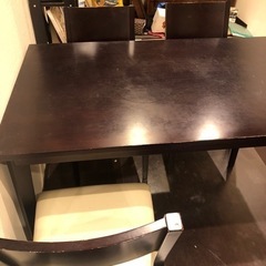 【大特価早いもの勝ち&まとめ買いお値下げ相談可】ダイニングテーブル&チェアセット（三脚）の画像