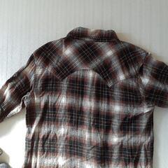 チェック柄シャツ(茶)の画像