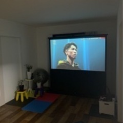 アマプラなどで自宅で無料映画を。ホームシアターセット。2022年にAmazon購入の画像