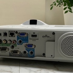 超短焦点プロジェクター】EPSON