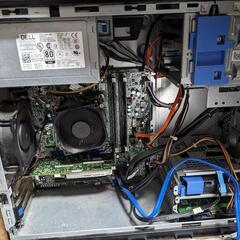 パソコン　DELL precision 3620の画像