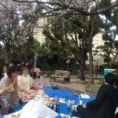 (先着5名申込まで、お花見史上超爆安‼️400円‼️)【4月16日(日)13時〜西公園】週末は史上最強‼️超爆安‼️お花見🌸でお友達・ご縁作り‼️‼️【満開から散りゆく桜を見ながら食べる‼️絶品お取り寄せグルメ＋お酒などガッツリ飲んで＋2次会つきで超爆安‼️ワンコイン500円‼️(お花見のみは400円‼️)】20,30,40代お花見縁活会‼️(男性はイベント前日まで申込で6,000円‼️) − 宮城県