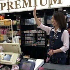 時給1,300円～。20代～40代まで幅広く活躍中！業績に応じて...