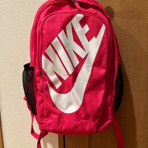 美品　NIKEリュック