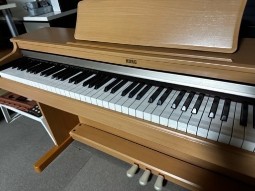 【取引完了】KORG  電子ピアノ　C-2200  お手軽に演奏を始めたい方に　【T-GARAGE】
