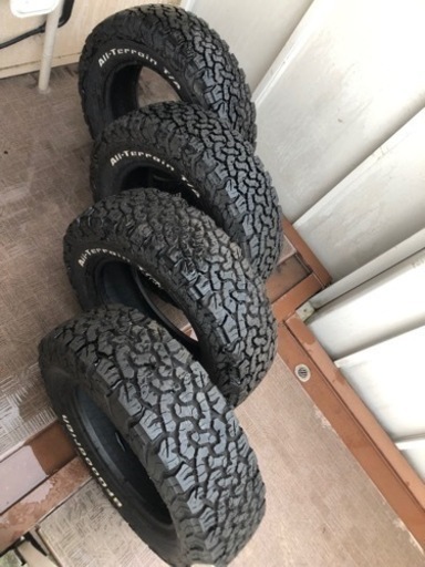 BF グッドリッチ オールテレーン 215/70R16