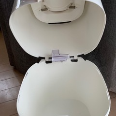 防臭BOX ゴミ箱の画像