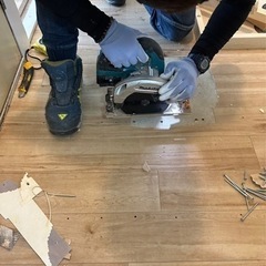 募集します！！ 寮完備！内装全般作業、体を動かすのが好きな方DIY好きな方採用します！！の画像
