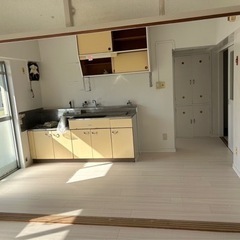 募集します！！ 寮完備！内装全般作業、体を動かすのが好きな…