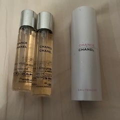 《取引中》CHANEL ポータブル香水　オーフレッシュ残量80%...