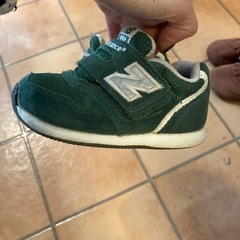 ニューバランス　13.5 