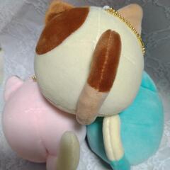 ネコのぬいぐるみマスコットの画像