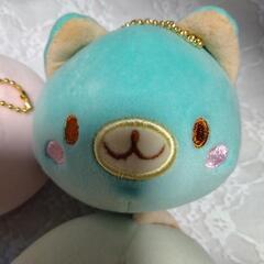 ネコのぬいぐるみマスコットの画像