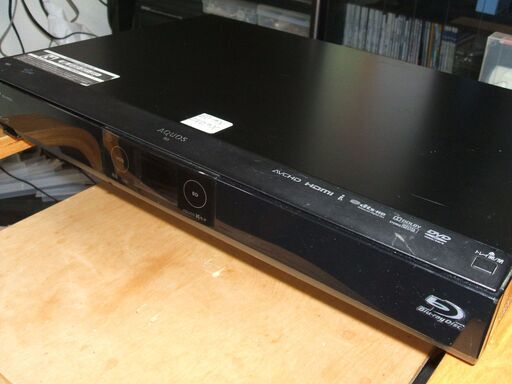 （B０９）シャープBDーHDS５３ブルーレイレコーダー。