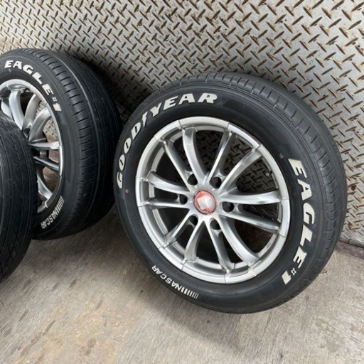 ハイエースなど　深ミゾ　17インチ