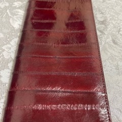 イールスキン(ウナギの皮)長財布
