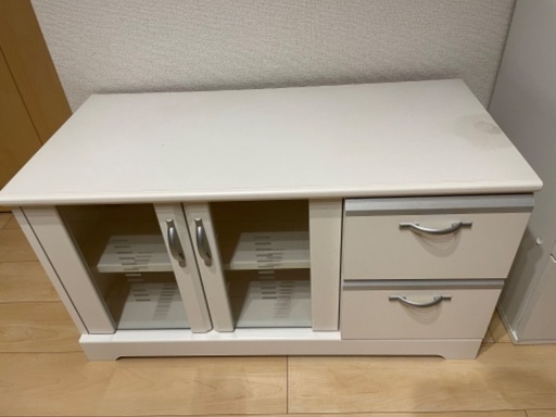 テレビボード