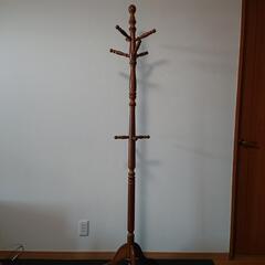 木製ポールハンガー