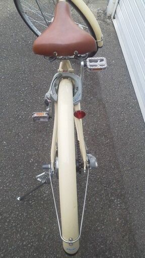 G036 クロスバイク☆GIANT☆3×8段変速☆フロントライト．テールライト付き