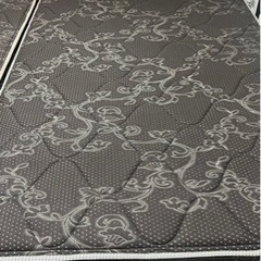 【値下げしました】シモンズ セミダブルベッド