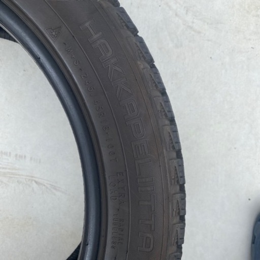 スタッドレスタイヤ４本セット245/45R18