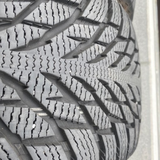 スタッドレスタイヤ４本セット245/45R18