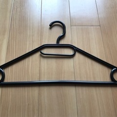 黒いハンガー 2種　計13本セットの画像