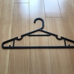 黒いハンガー 2種　計13本セットの画像