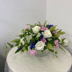 日曜日も開催💕初めての方も安心❣フラワーアレンジメントレッスン🌸【生花＆造花】の画像