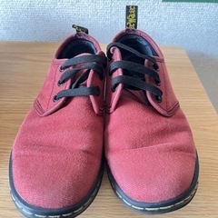 売り切りSALE ドクターマーチン　スニーカー　レディース 